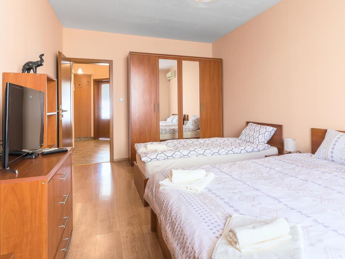 Like Home Burgas Екстер'єр фото